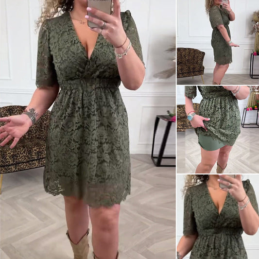 Dámské elegantní krajkové šaty s výstřihem do V