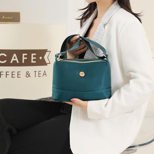 Minimalistická nylonová taška přes rameno a crossbody s velkou kapacitou