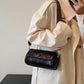 🥰🎁 Pěkný dárek! Dámská vintage malá crossbody kabelka