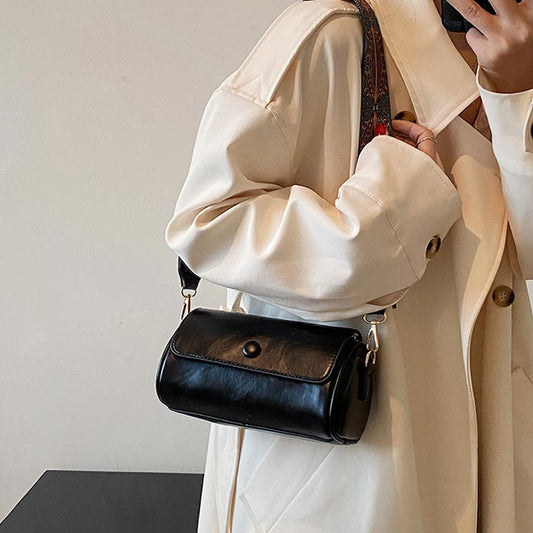 🥰🎁 Pěkný dárek! Dámská vintage malá crossbody kabelka