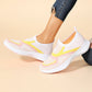 Nazujte je během vteřiny díky bezšněrovacímu designu – prodyšné slip-on tenisky. Na dobírku! 👟