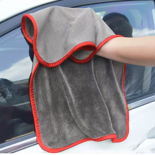 Vysušte auto bez šmouh během chvilky – vysoce savá utěrka na sušení auta. Na dobírku! 🚗