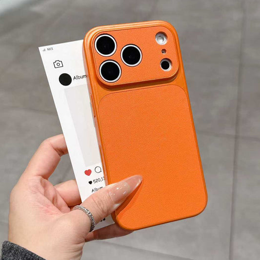 Vychutnejte si luxusní kožený povrch bez otisků – prémiový kožený texturovaný obal na telefon. Na dobírku! 👝
