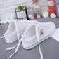 Nazujte je během vteřiny a vyrazte ve stylu – dámské džínové mule tenisky s trendy třásněmi. Na dobírku! 👟